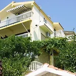 Apartments Marinovic