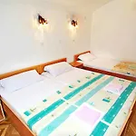 Apartments Marinovic